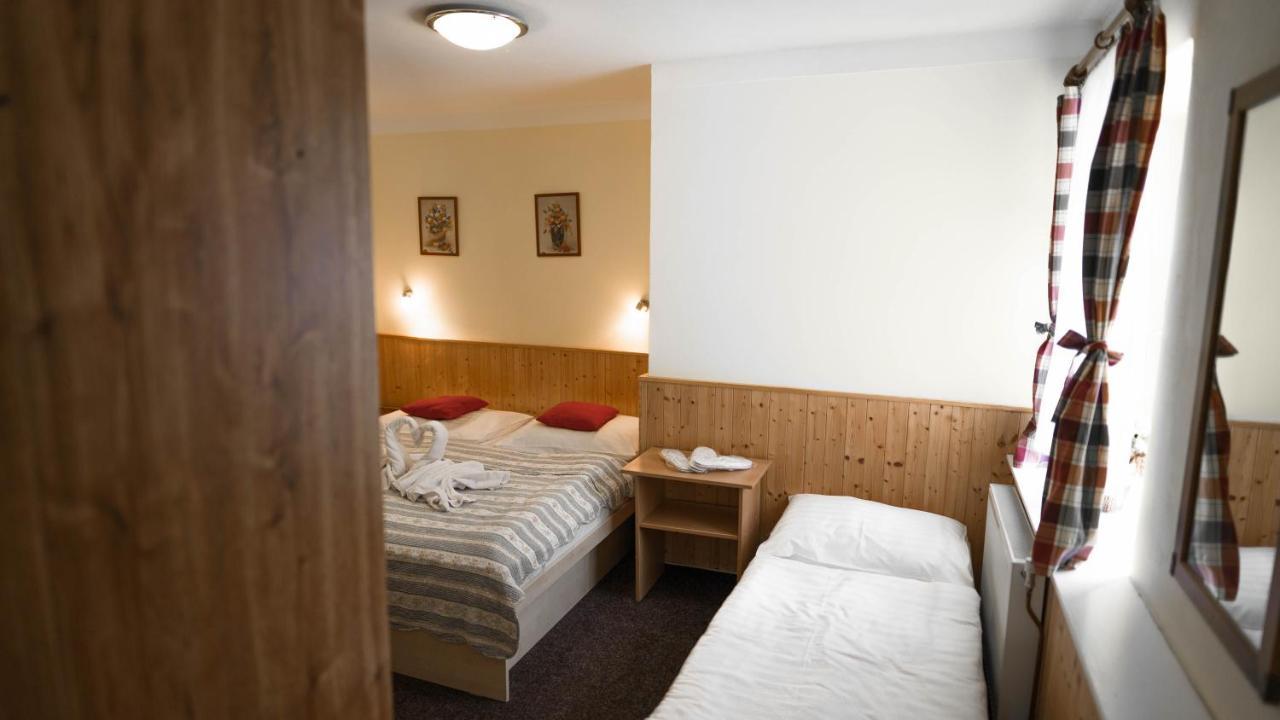 Hotel Atlas Пец под Снежко Екстериор снимка